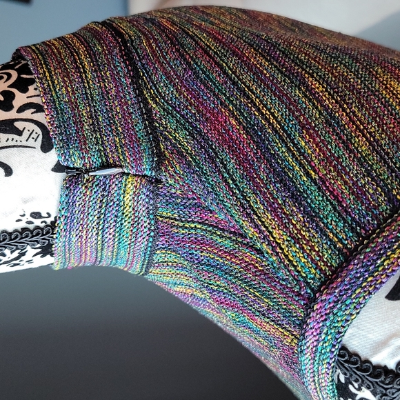 St. John colorful sparkly high neck tank top - Picture 5 of 11